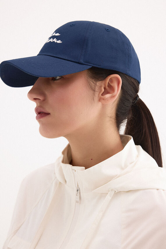 Gorra logo bordado
