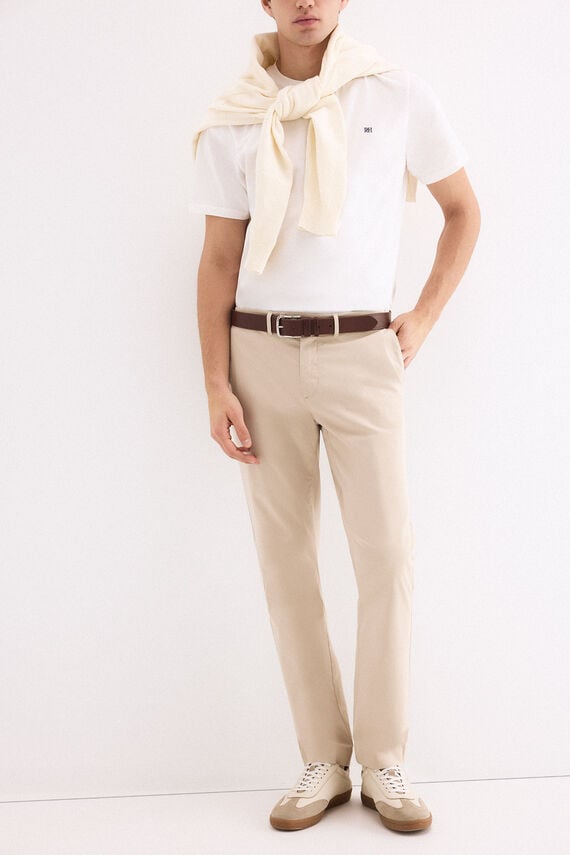 Pantalón chino regular fit