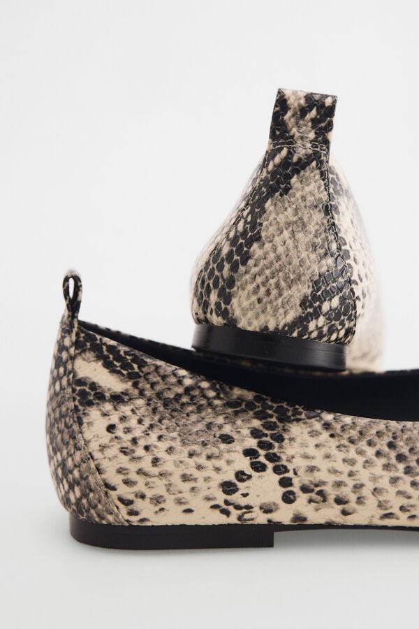 Pedro del Hierro Leather snake print ballet flats Beige