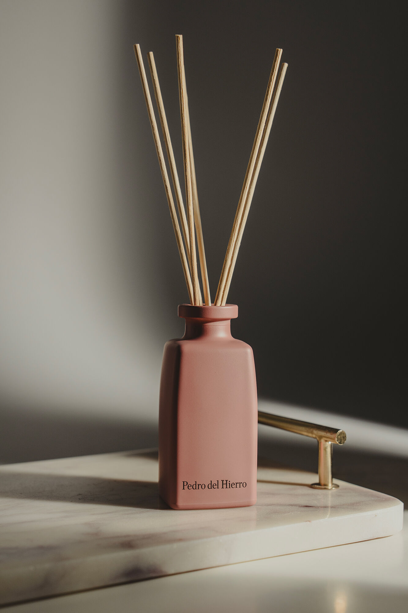 Pedro del Hierro Mikado bouquet floral