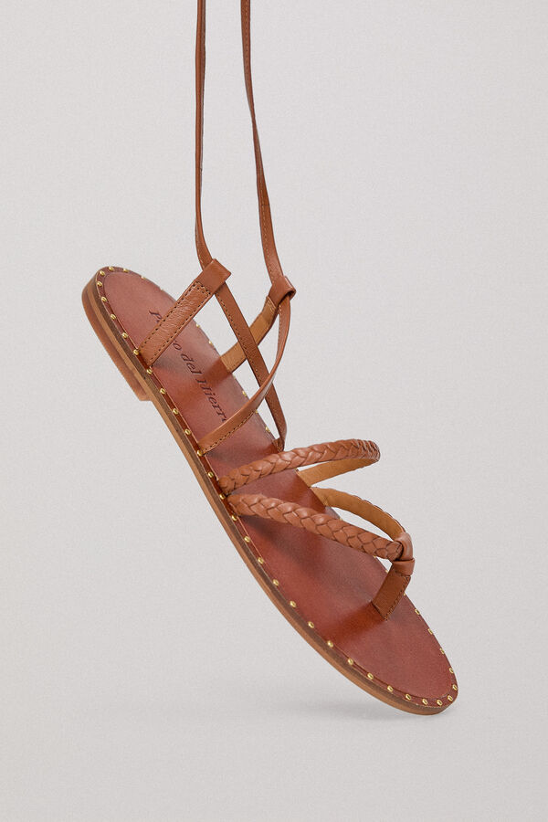 Pedro del Hierro Woven leather thong sandal with studs Brown
