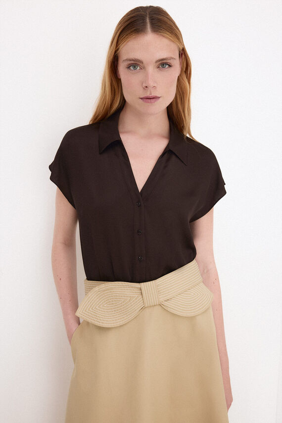 Blusa satén manga corta