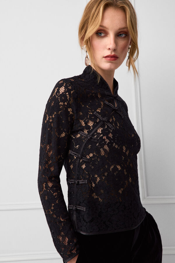 TFP by Tamara Falc&oacute; Oriental lace blouse Black