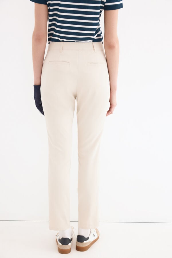 Pedro del Hierro Cal&ccedil;as chino t&eacute;cnicas Beige