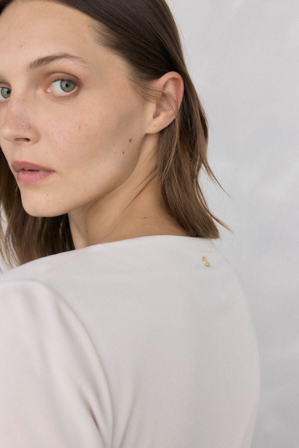 Pedro del Hierro Draped shirt with brooch Beige