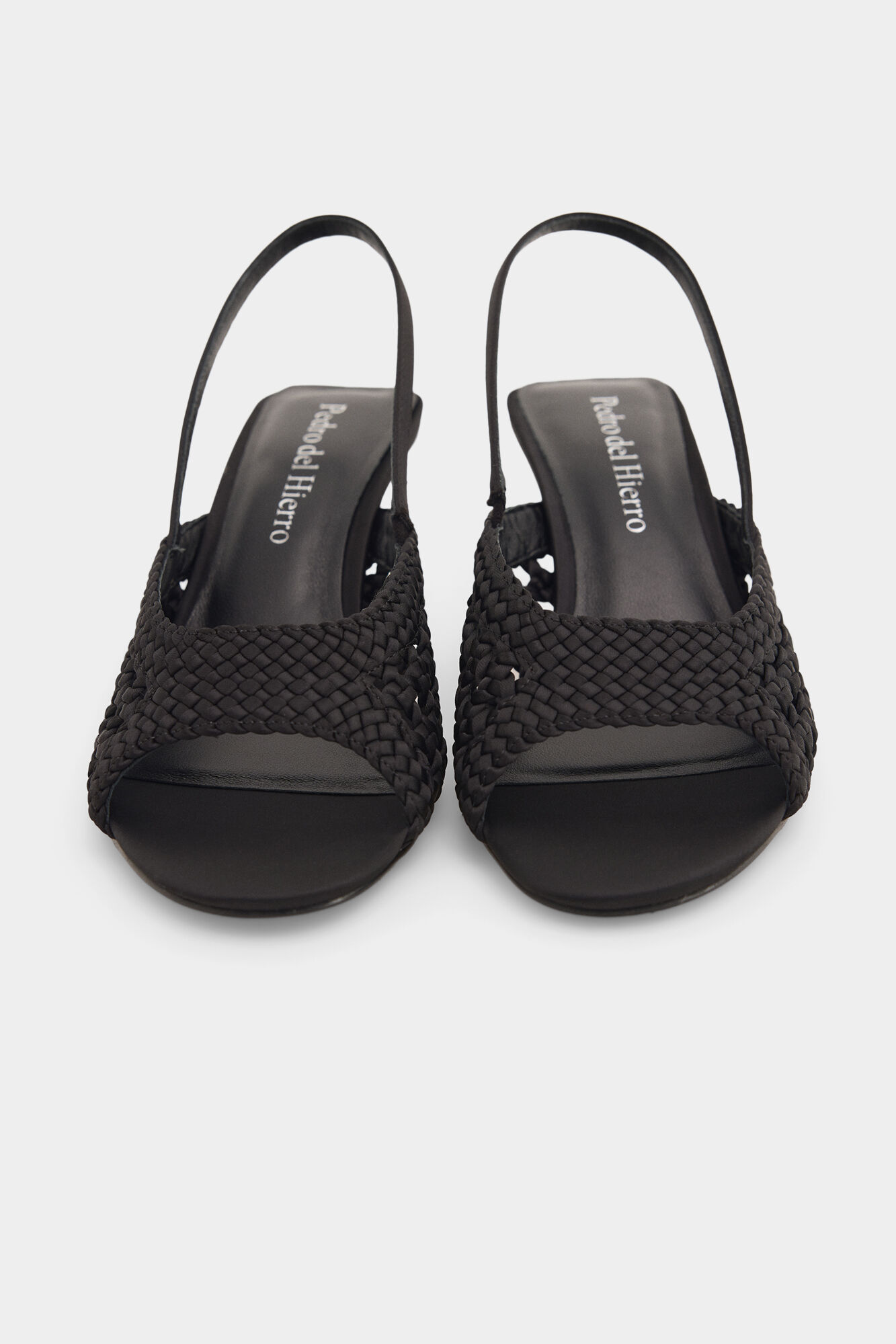 Pedro del Hierro Black braided sandal