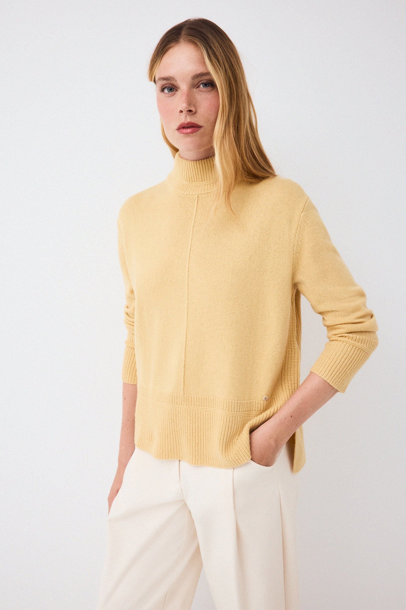 Pedro del Hierro Wool funnel neck jumper with central seam