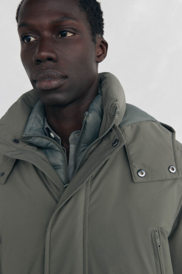 Pedro del Hierro Long parka with hood and views Green