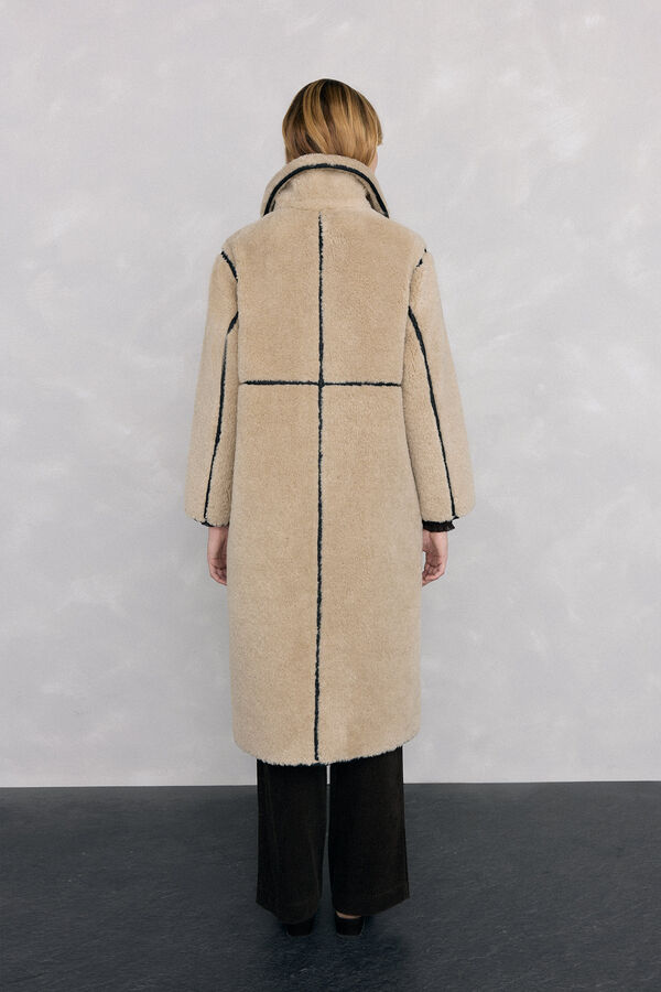 Pedro del Hierro Reversible fur-effect coat Ecru
