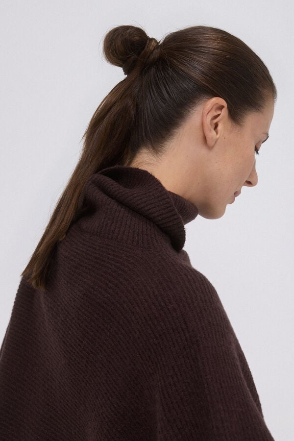 Pedro del Hierro Brown neck ribbed poncho Brown