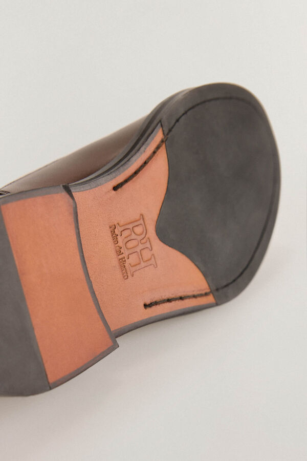Pedro del Hierro Zapato vestir liso Marr&oacute;n