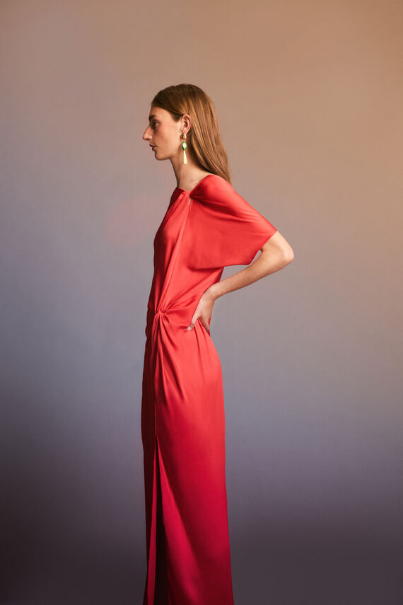 Vestido largo asimétrico