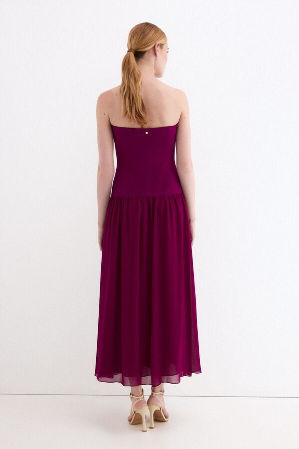 Pedro del Hierro Vestido palabra de honor con detalle de capa Morado