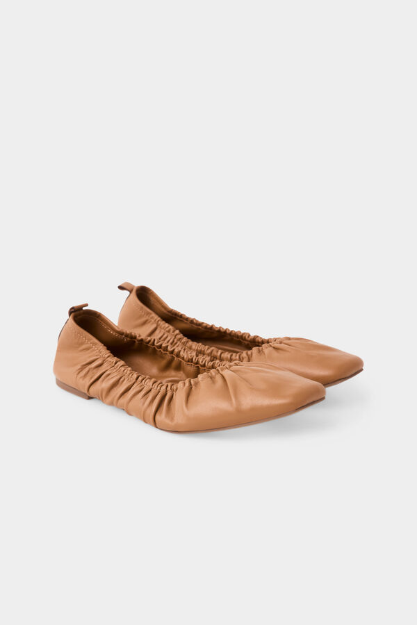 Pedro del Hierro Leather ballet flats Beige