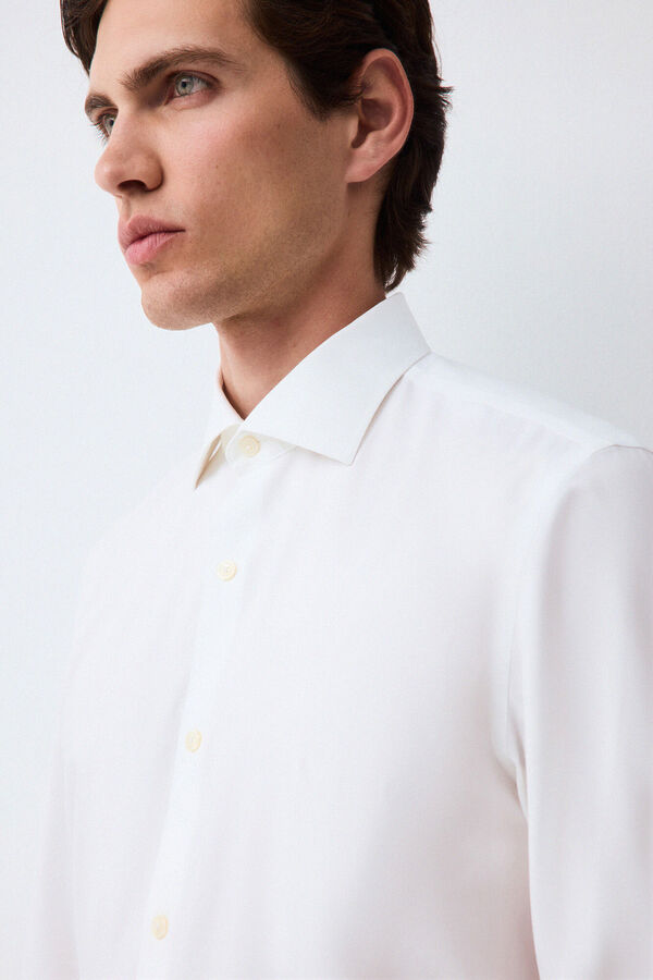 Pedro del Hierro Non-iron + anti-stain structure dress shirt White