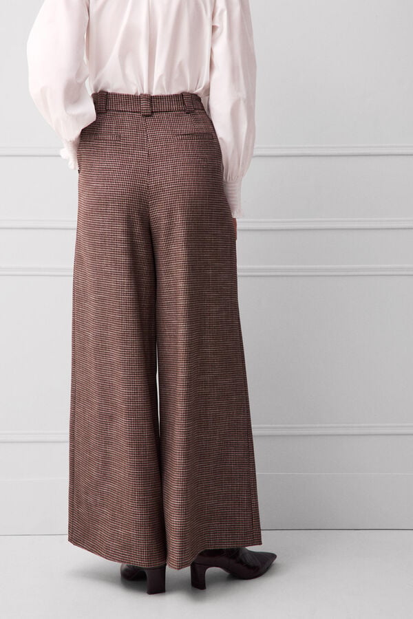 TFP by Tamara Falc&oacute; Plaid trousers White