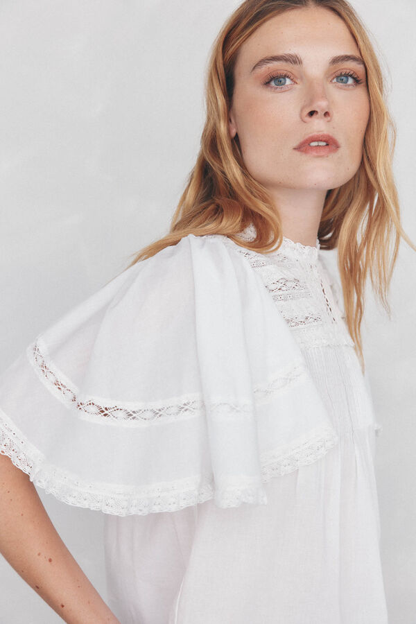Pedro del Hierro Romantic blouse Ecru
