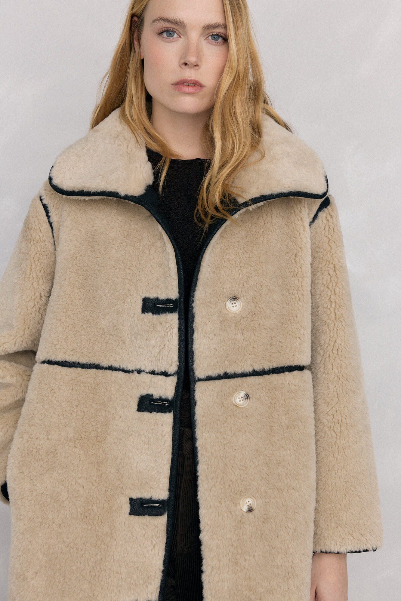 Pedro del Hierro Fur-effect coat