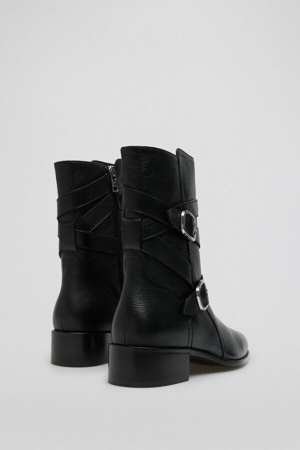 Pedro del Hierro Botins biker com fivelas Preto