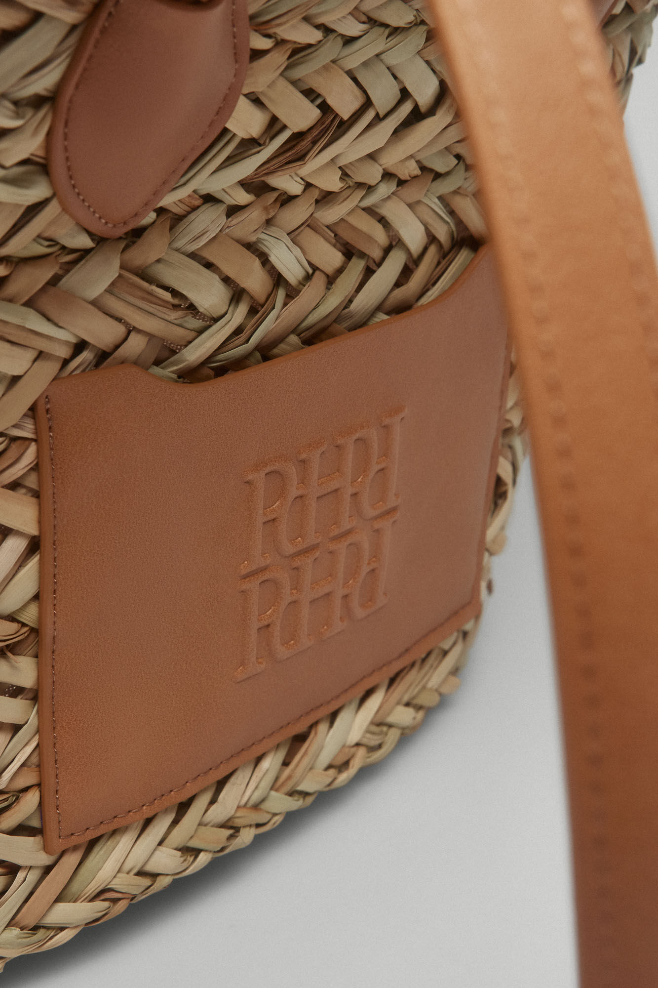 Pedro del Hierro Maxi cesta logo