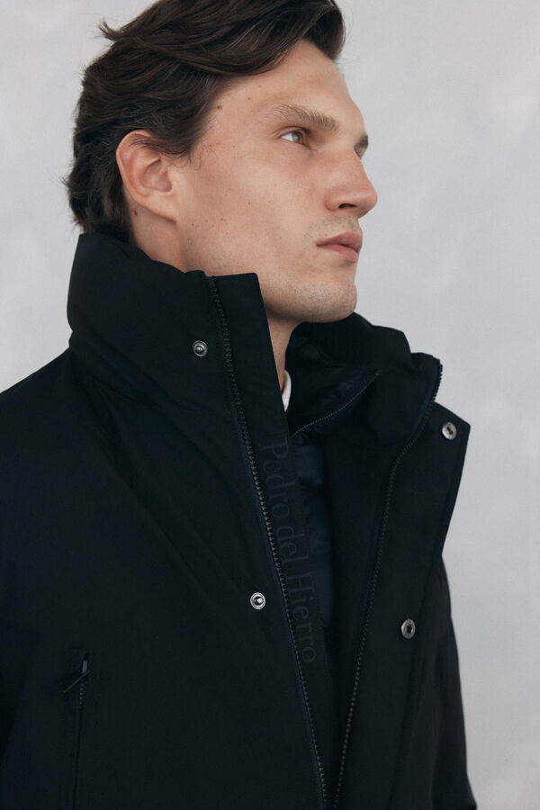 Pedro del Hierro Long parka with hood and views Black