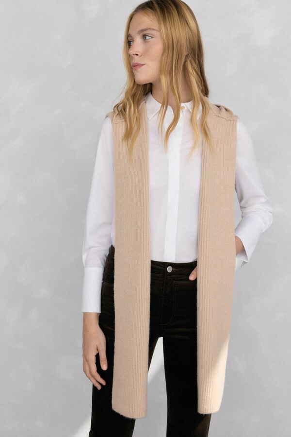 Pedro del Hierro Ribbed knit scarf Beige