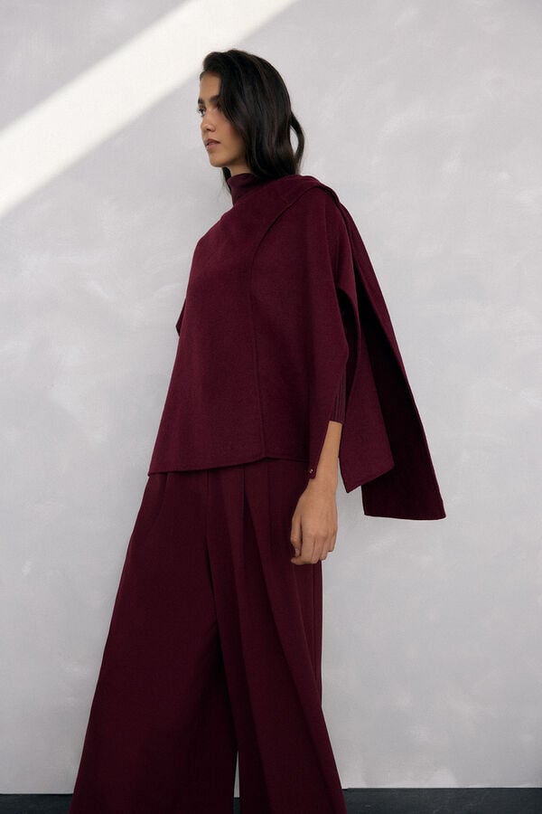 Pedro del Hierro Double-sided pierced wool cape Burgundy