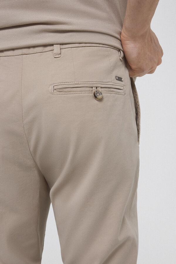 Pedro del Hierro Slim fit Premium Flex chinos Ecru