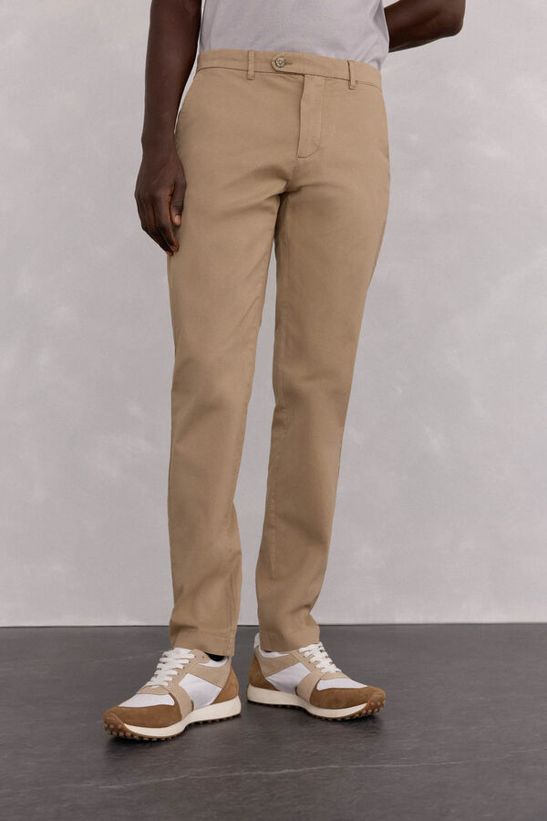 Pedro del Hierro Premium slim fit chinos pants Beige