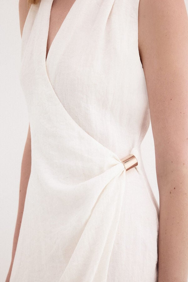 Pedro del Hierro Vestido efeito cruzado com pe&ccedil;a dourada Ecru