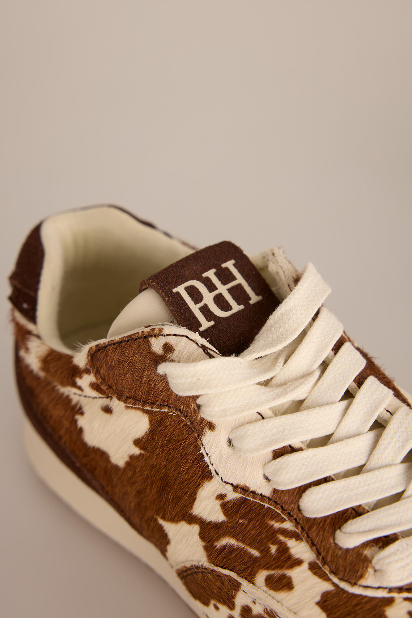 Pedro del Hierro Cow print leather sneakers