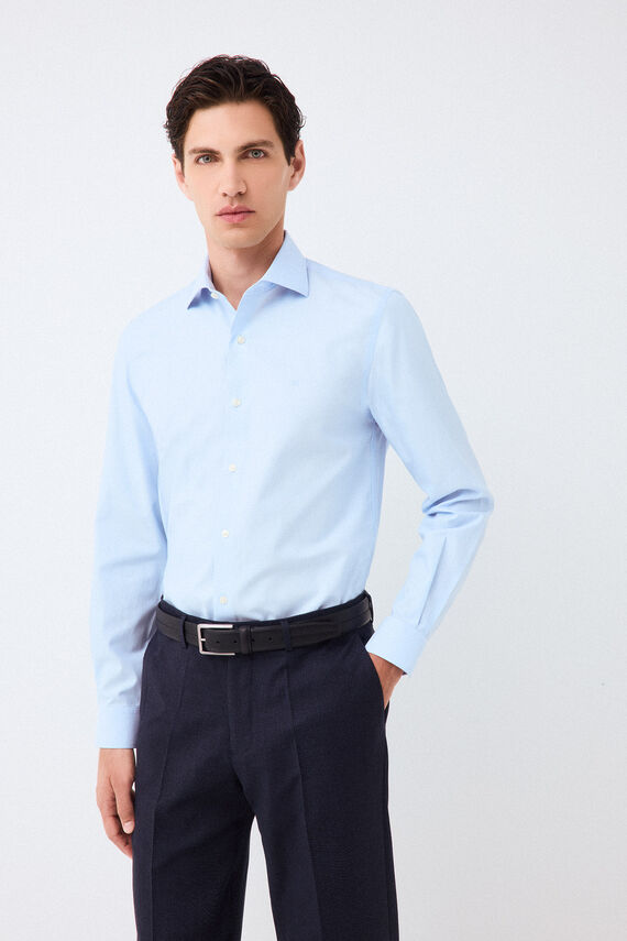 Camisa vestir estructura non iron + antimanchas