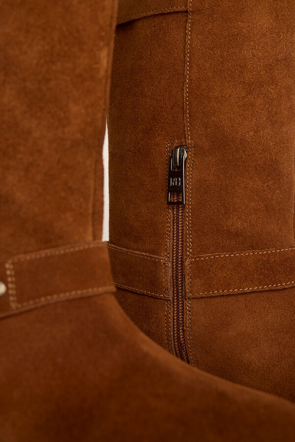 Pedro del Hierro Suede biker boot with buckles Beige