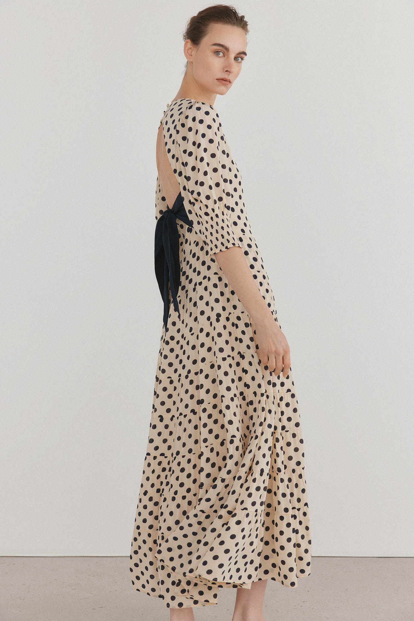 Polka-dots dress with contrast bowtie | Women's dresses