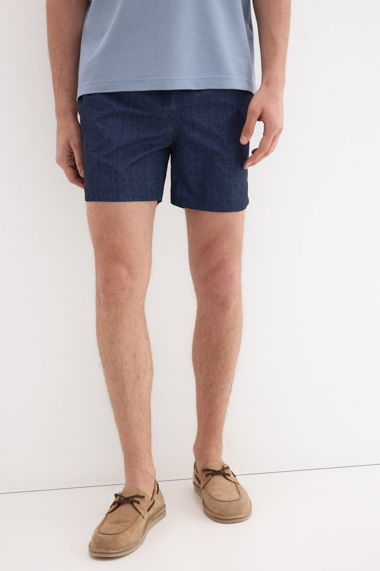 Pedro del Hierro Ba&ntilde;ador estampado logos