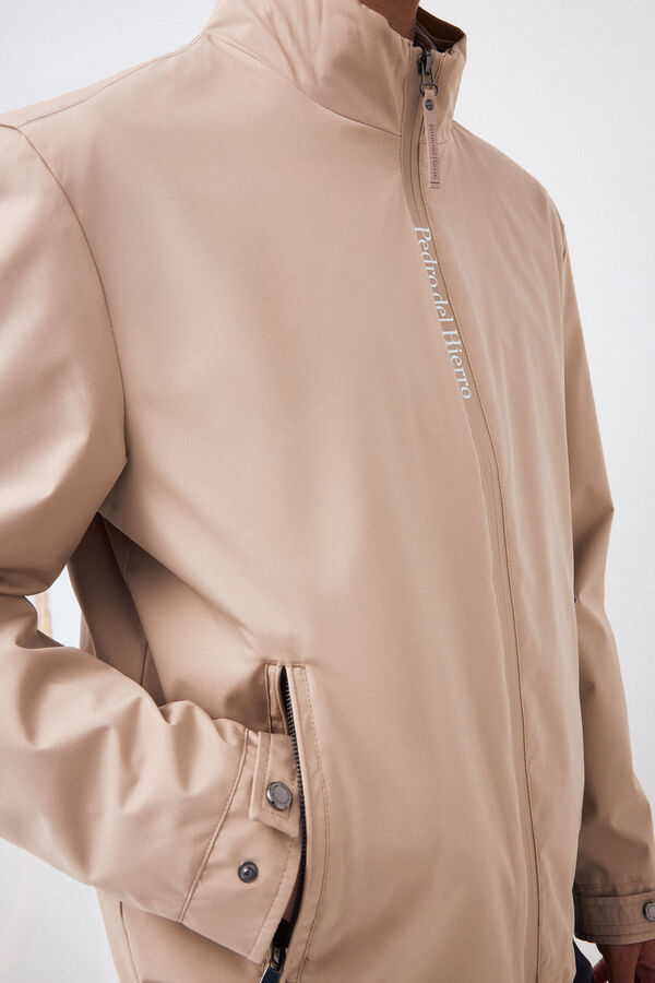 Pedro del Hierro Lightweight technical jacket Beige