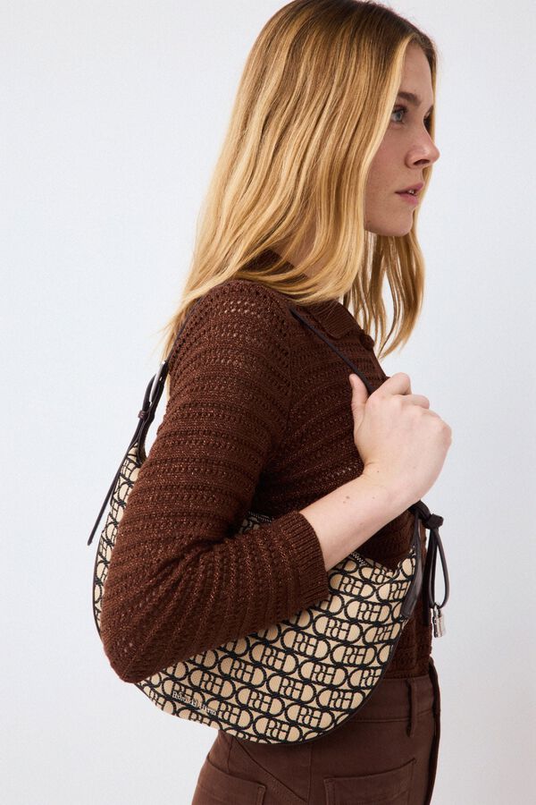 Pedro del Hierro Bolso media luna logo Beige