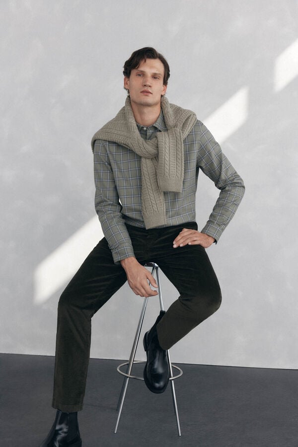 Pedro del Hierro Chino pana gruesa regular fit Verde