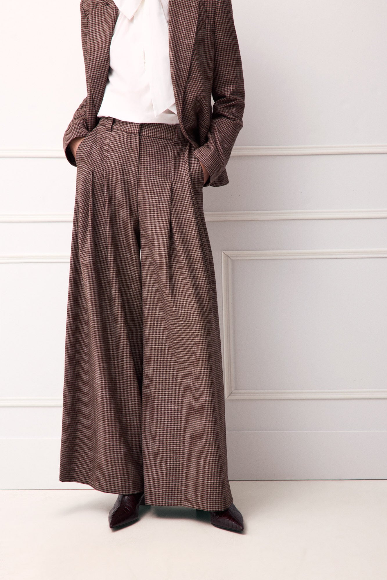 TFP by Tamara Falc&oacute; Plaid trousers