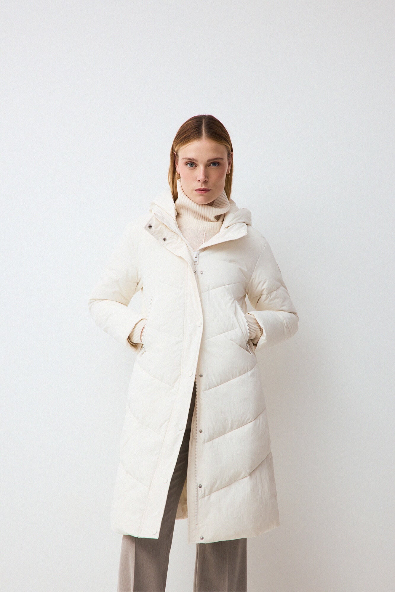 Pedro del Hierro Puffer long parka with hood