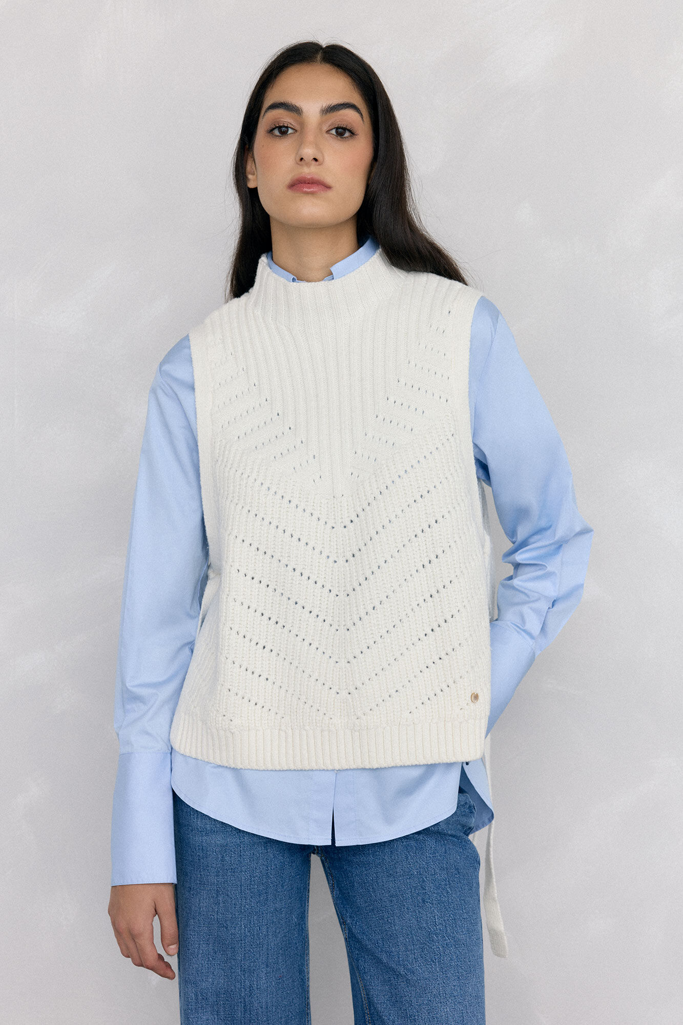 Pedro del Hierro Knitted vest with jersey-knit