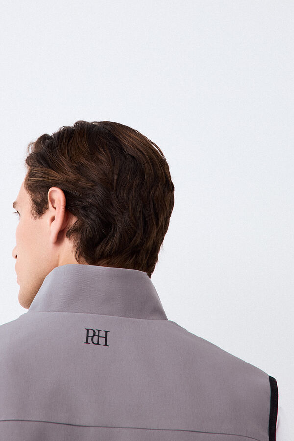 Pedro del Hierro Colete t&eacute;cnico Golf Cizento