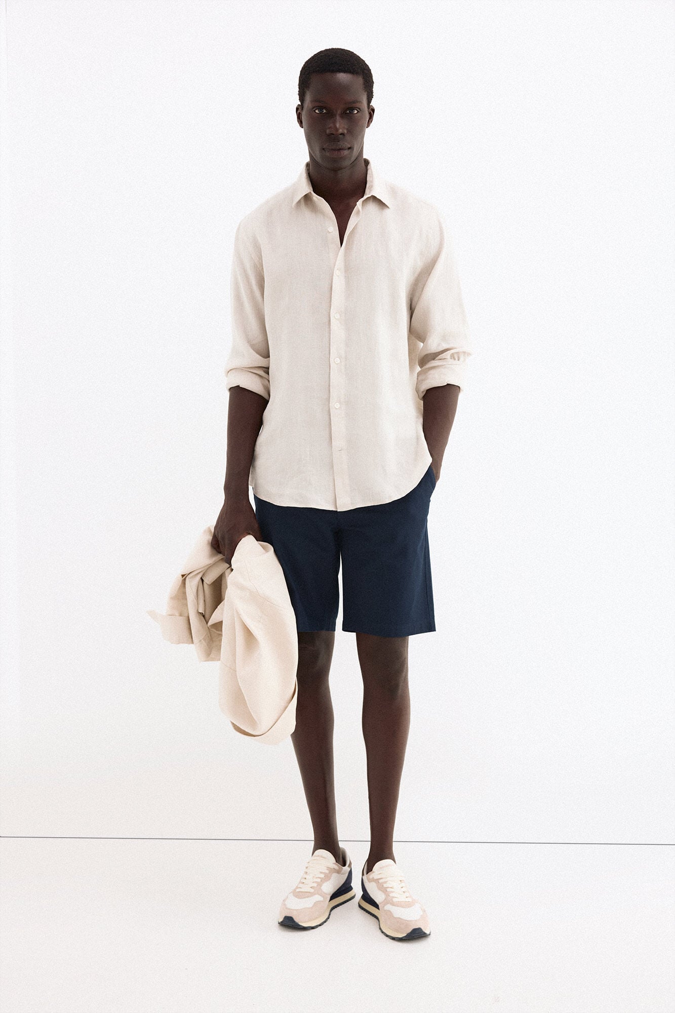 Pedro del Hierro Bermuda em linho e algod&atilde;o