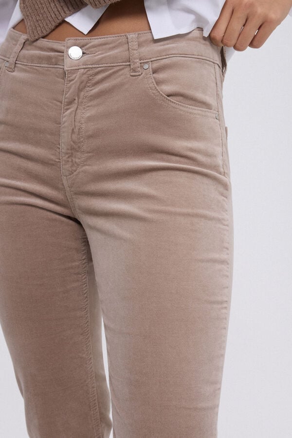 Pedro del Hierro Pantalón flare cropped terciopelo Gris