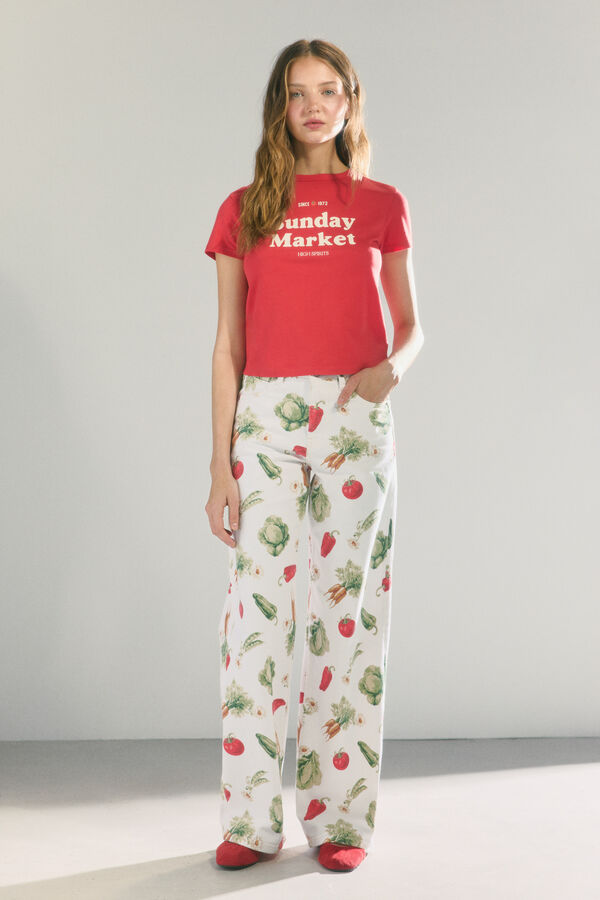 High Spirits T- Shirt Rouge  vermelho
