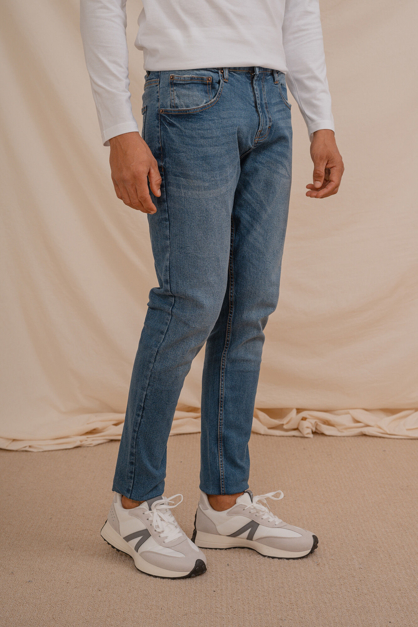 Celopman Pantal&oacute;n Denim Slim B&aacute;sico