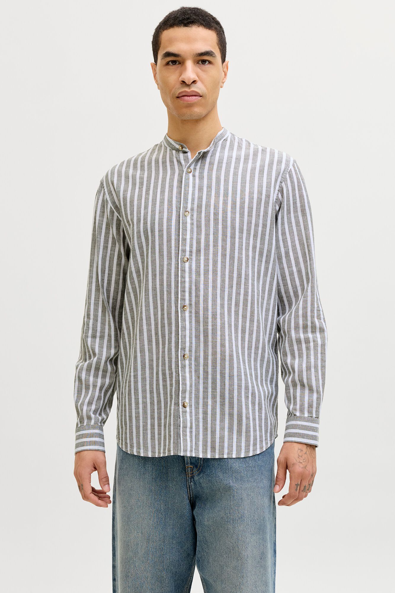 Jack & Jones Camisa regular fit gola mao