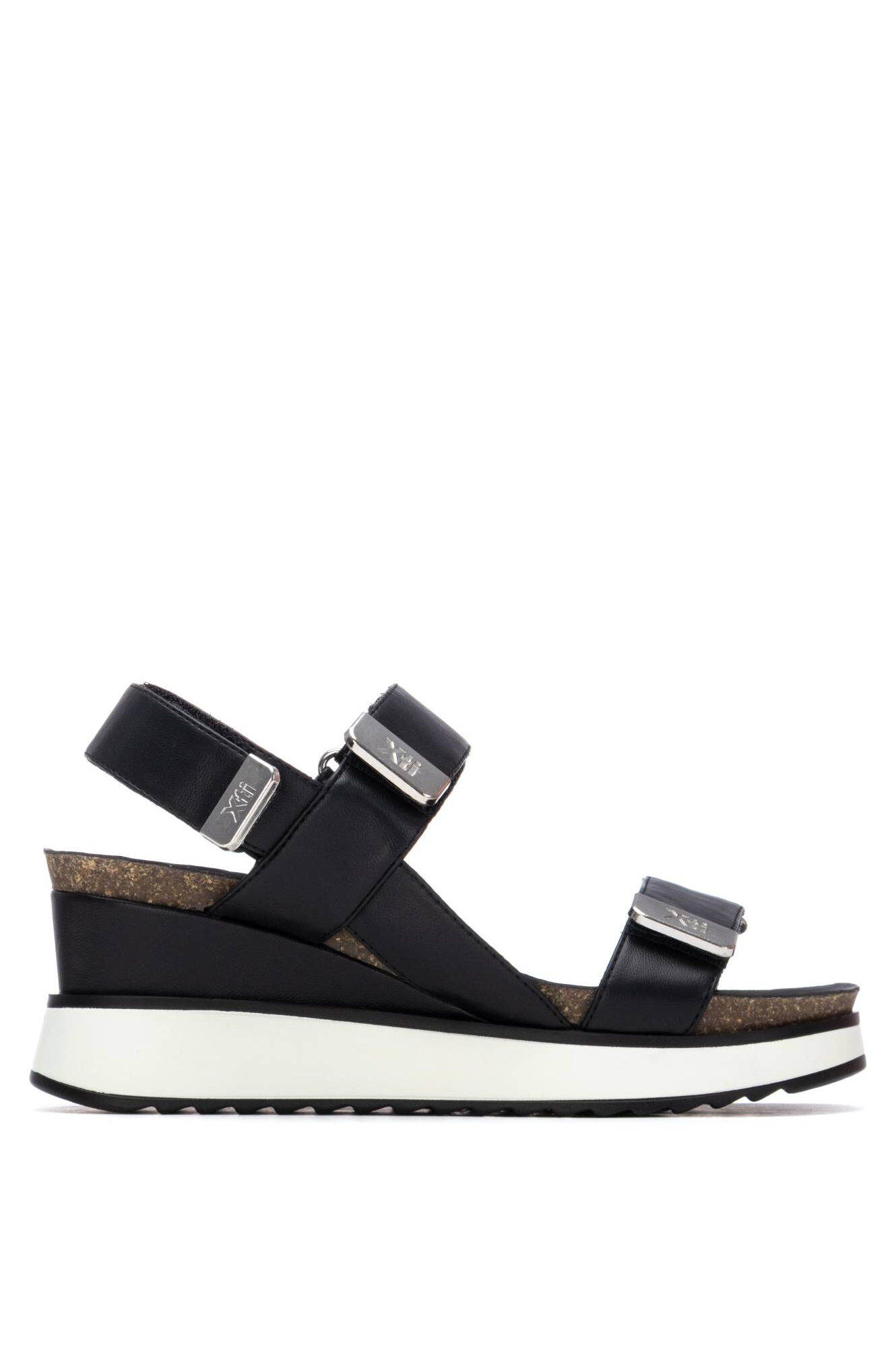 XTI Sand&aacute;lia cunha metalizada