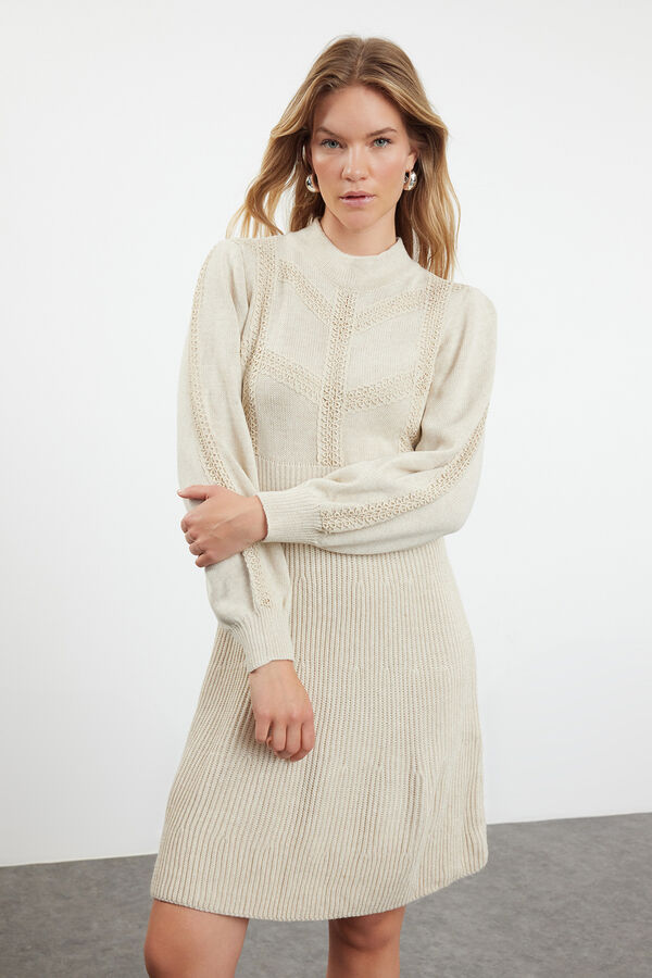 Trendyol Vestido curto de malha soft touch bege