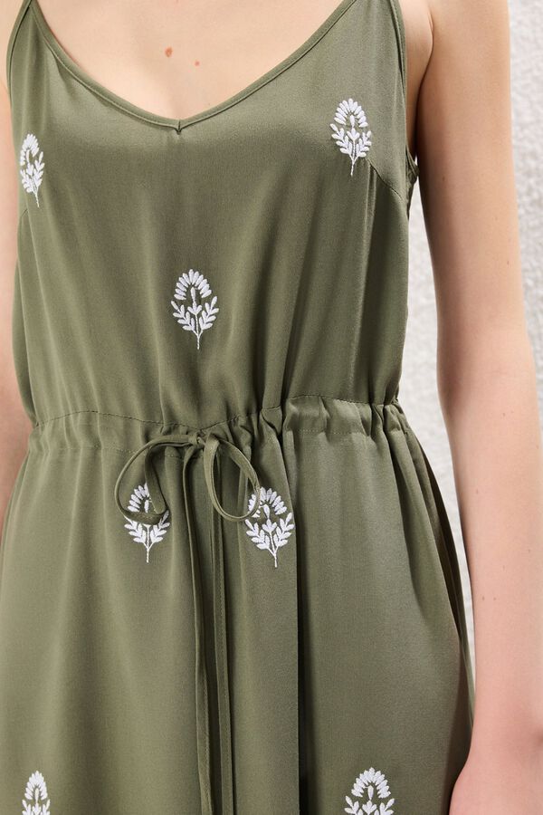 Trendyol Vestido largo cord&oacute;n ajustable kaki